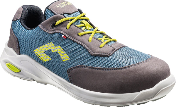 EDELRID Prostep Harness– The waist belt module for the VECTOR system. Light, comfortable, and fully equipped. – Now available at MTN Shop EU.