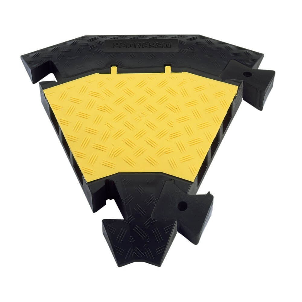Defender 3 Cable Protector 45-Deg Curve– DEFENDER® 3 45° Curve with a detachable lid and two dovetail connectors. Used to connect with 85002 Cable Protector 3-channel. – Now available at MTN Shop EU. - imagen 2
