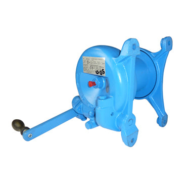 Doughty Worm Gear Winch– A cast iron wall mounted worm gear winch for heavy duty theatre applications. A hardened worm shaft along with gear operation in an oil bath ensure long life. – Now available at MTN Shop EU.