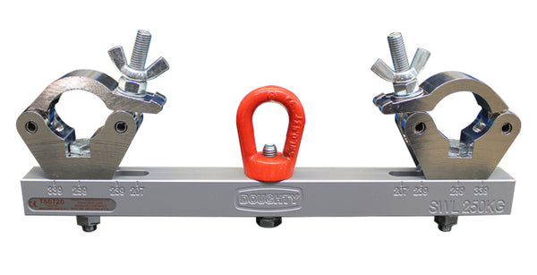 Adaptateur de ferme suspendue solide Doughty (aluminium). Fourni par MTN Shop EU