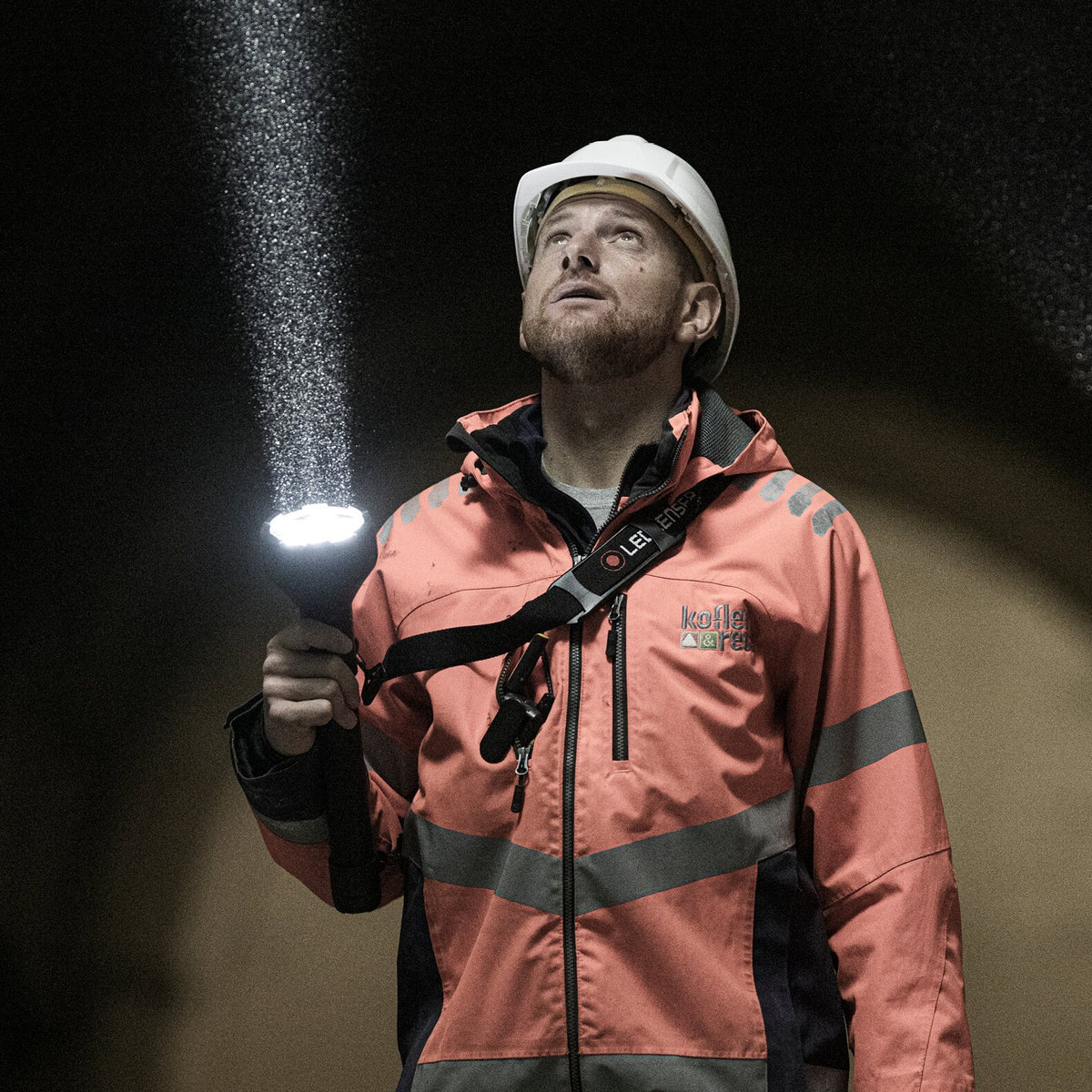 Ledlenser Flashlight P21R - imagen 2