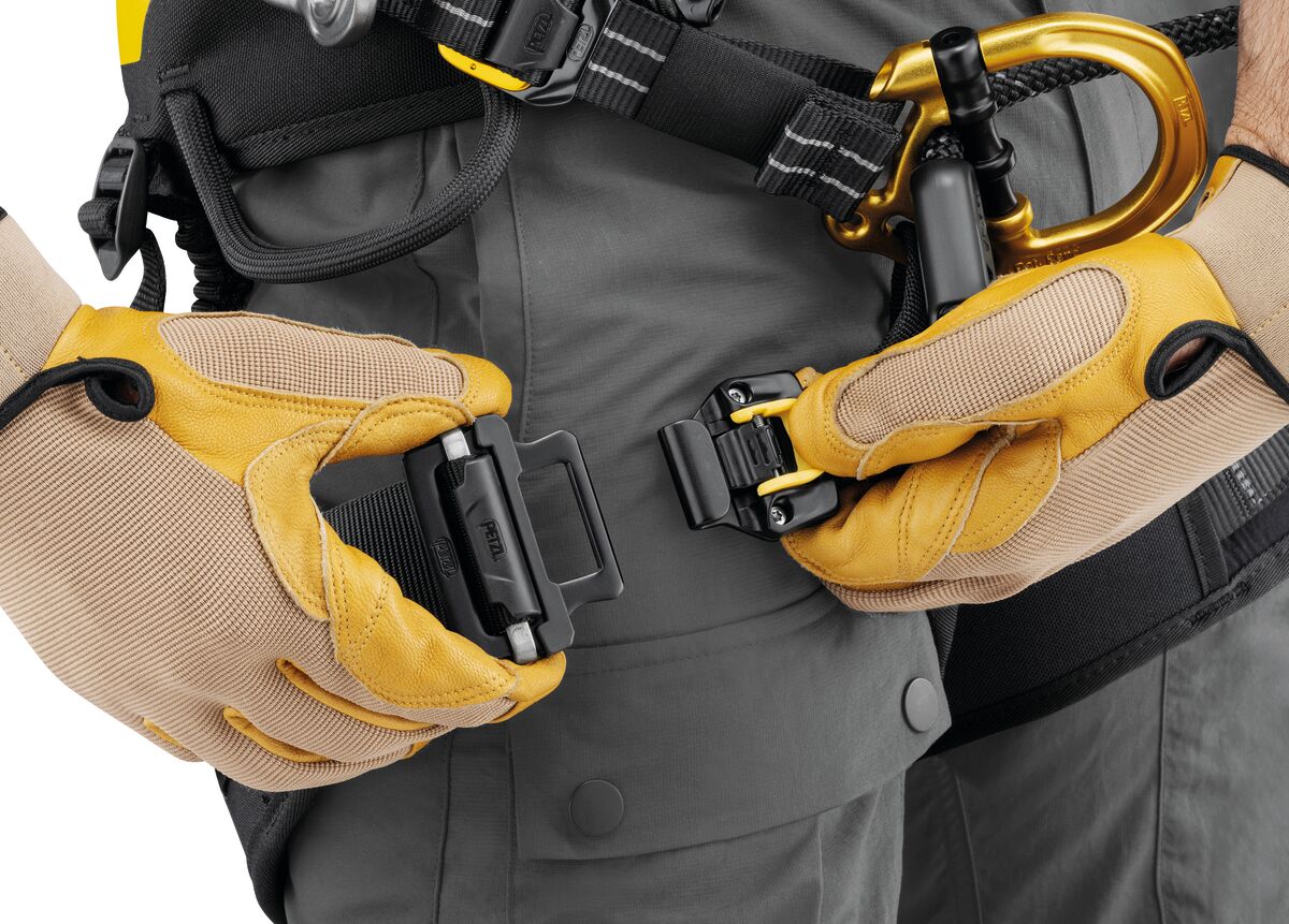 Sequoia Plus (lock) Comfortable sit harness for tree care offering excellent support and an integrated SRS ascent system - imagen 4