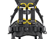 VOLT WIND European Version: Equipped with a Ladder climb attachment point for progression along a vertical rail or cable-based fall protection system - imagen 3