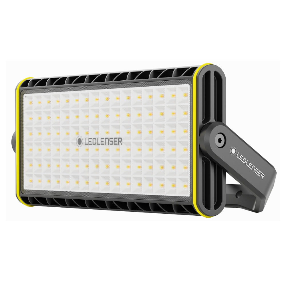 Foco reflector de área recargable LEDLENSER AF12R WORK: linterna frontal LEDLENSER H3.2: superventas con brillo de alto rendimiento y mecanismo de una sola mano. ☼ : 120 lúmenes 🕒 : 60 horas ➠ : 100 metros. – Ya disponible en MTN Shop EU. - imagen 2