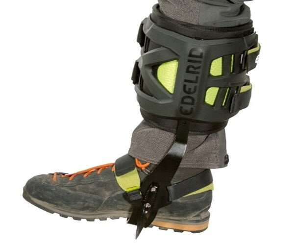 Edelrid Talon With Short Spikes