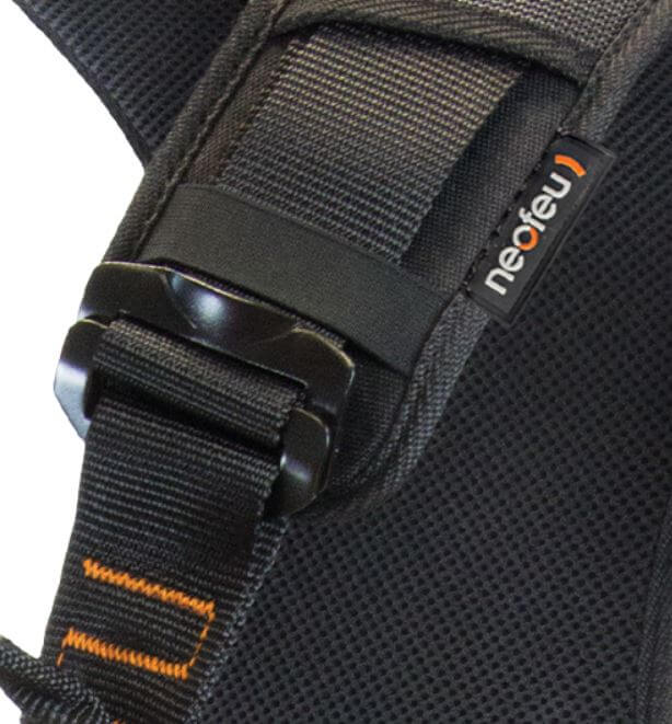 Neofeu Safety Harness for Confined Space– The Neofeu 2-Point Safety Harness for Confined Space features an ergonomic belt, padded leg straps and an extension strap on the back D ring. Tested to 140kg. Available with or without shoulder back bad. International shipping! Shop now. – Now available at MTN Shop EU. - imagen 4
