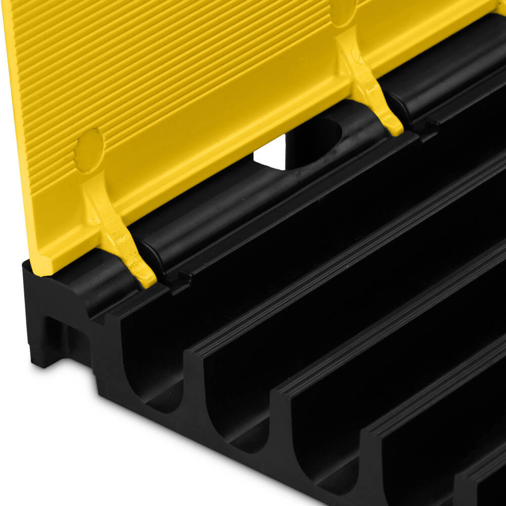 Defender Midi5 2D– 5-kanaals modulaire systemen voor rolstoeloprit en barrièrevrije toegankelijkheid Made in Germany┋Afmetingen: 100x32,5x5,4cm┋Gewicht: 10,2 kg┋5 kanalen – Nu verkrijgbaar bij MTN Shop EU. - imagen 7