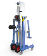 Kuzar Industrial Lifter 300kg/7,3m med 100kg Motvikt & Korg - HAMMER 73CW– Kuzar lyftare 300KG- en robust industristaplare med Motviktskorg och 100kg vikt ingår. HAMMER 73CW Lifter är tillverkad i Spanien och har designats för vertikalt lyft av laster och horisontella rörelser med lasten upplyft på minsta höjd. Denna staplare med en imponerande kapacitet på 300 kg har högkvalitativa hjul för enkel rörelse och en kraftfull vinsch för effektiva lyft samtidigt som den förblir kompakt och smidig. Com - imagen 2