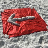 Hansen Protection Ascomedic MS Emergency Bag FZ 85600– First Aid emergency blanket. Helping the injured to retain body heat. Wind and waterproof material, FR tested in accordance with LSA-Code requirements for immersion suits. Fitted with full length zipper. Packed in transparent vacuum bag for minimal size. – Now available at MTN Shop EU.