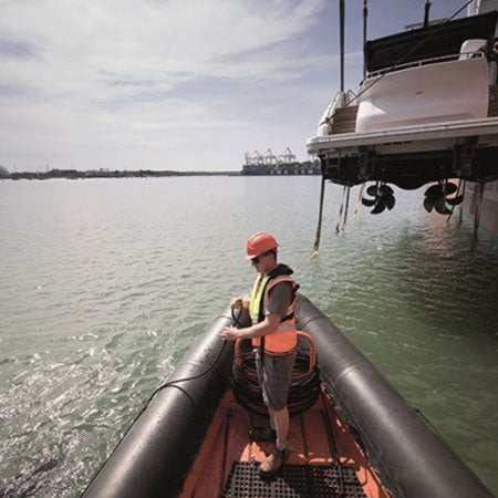 Chaleco salvavidas Crewsaver Crewfit 275N XD Wipe Clean 83212: un chaleco salvavidas inflable automático que ofrece lo último en tecnologías avanzadas de comodidad y rendimiento. El diseño modular crea un catálogo completo que incluye una variedad de opciones de cubiertas, inflado y arnés. – Ya disponible en MTN Shop EU. - imagen 6