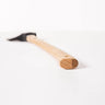 Gransfors Large Splitting Axe 70cm– The Gränsfors Large Splitting Axe can be used for splitting all types of firewood. It is forged and ground to a concave, quite thin blade at the bit. – Now available at MTN Shop EU.