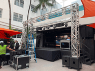 MTN Cube Ballast– Een kubus met rondingen - Compact ontwerp, universele truss-compatibiliteit, aanpasbare esthetiek. Shop nu – Nu verkrijgbaar bij MTN Shop EU. - imagen 2