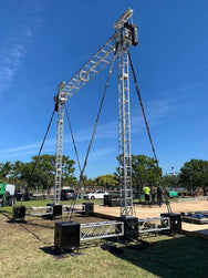 MTN Cube Ballast: un cubo con curvas: diseño compacto, compatibilidad universal con truss, estética personalizable. Compre ahora: ahora disponible en MTN Shop EU.