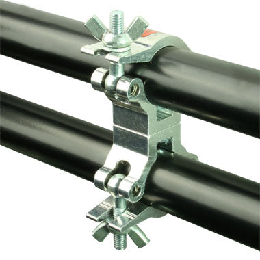 Coupleur parallèle Doughty (pince atomique de 25 mm) – Coupleur parallèle atomique de 25 mm en aluminium pour fournir une fixation ferme et rapide. Utilisé au théâtre, au cinéma, à la télévision et plus encore. Versions pivotantes et fixes à 90 degrés disponibles. – Maintenant disponible sur MTN Shop EU.