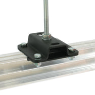 Doughty Studio Rail plafondbeugel. Geleverd door MTN Shop EU