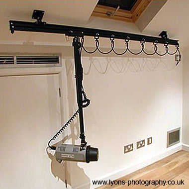 Doughty Studio Rail: verstelbare hoekbeugel. Geleverd door MTN Shop EU - imagen 3